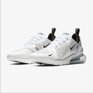 Nike Airmax 270 Black and White Size 7